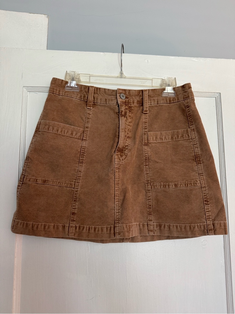 Brown Corduroy Patch Pocket Mini Skirt — size 8
